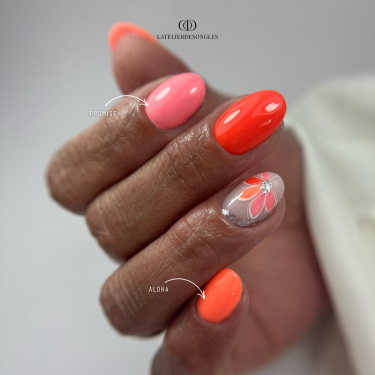 pose ongles couleur orange