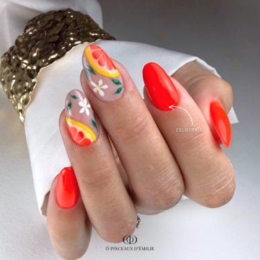 pose ongle amande acidulé orange corail