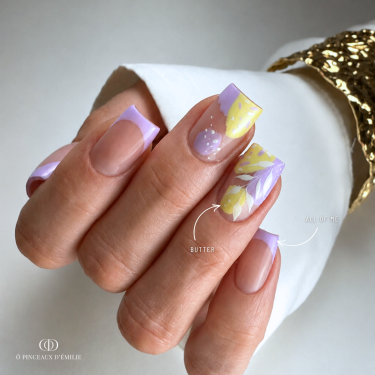 ongles carré en gel avec nail art pastel jaune et violet