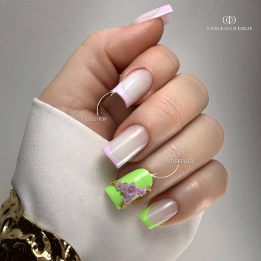 pose d'ongle square french pastel vert et violet