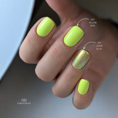Renfort sur ongles naturels avec vernis semi permanent Yellow Bird jaune pastel néon