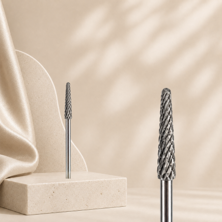 Embout de ponçage corse pour le pick-up des ongles artificiels