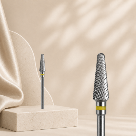 Embout de ponçage très fin forme conique arrondi pour le retrait du vernis semi permanent