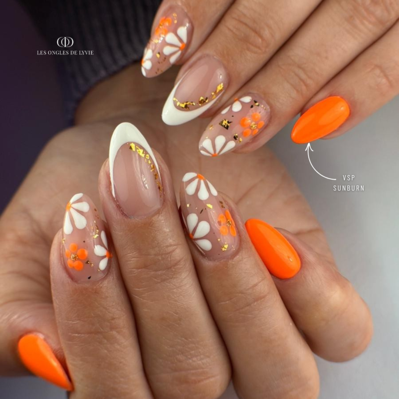 Pose en amandes avec le vernis semi permanent Sunburn orange néon
