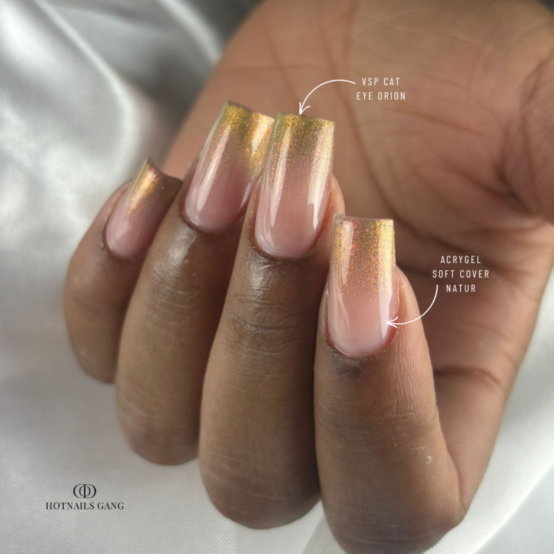 Pose d'ongle carrée avec le vernis semi permanent Orion, doré cuivré rosé