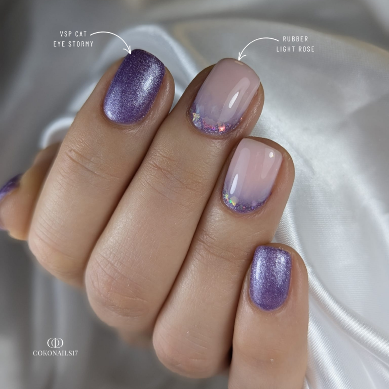 Pose d'ongles ovales avec le vernis semi permanent Cat Eye Stormy, violet lavande foncé