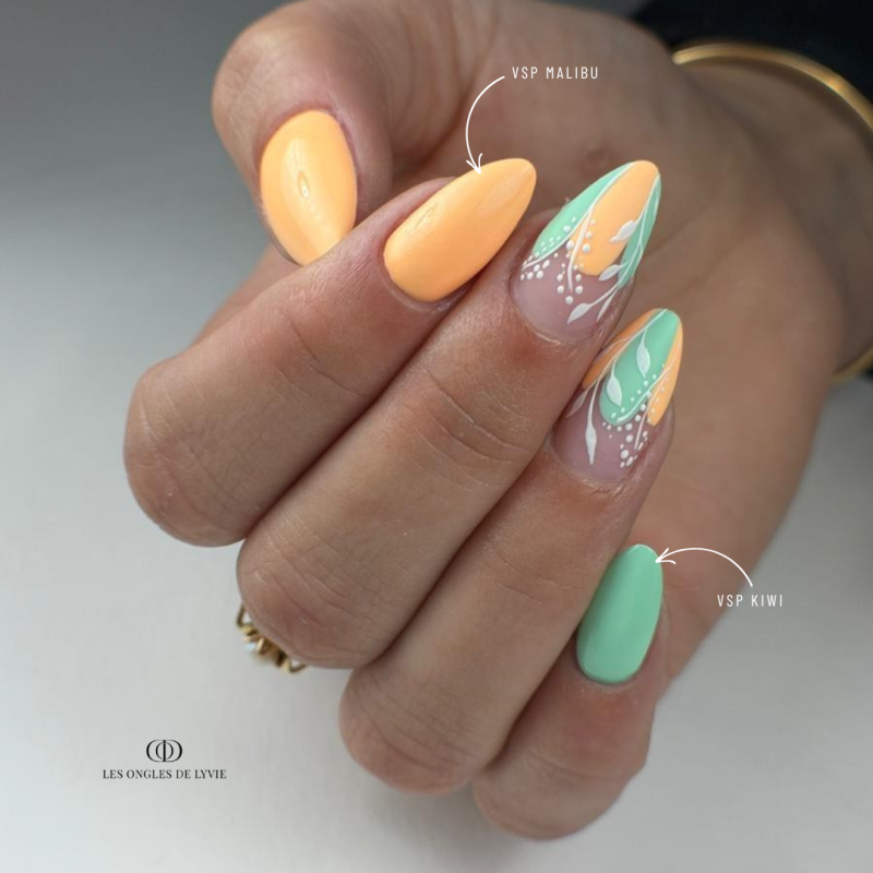 Pose en amandes avec le vernis semi permanent Kiwi, vert pastel