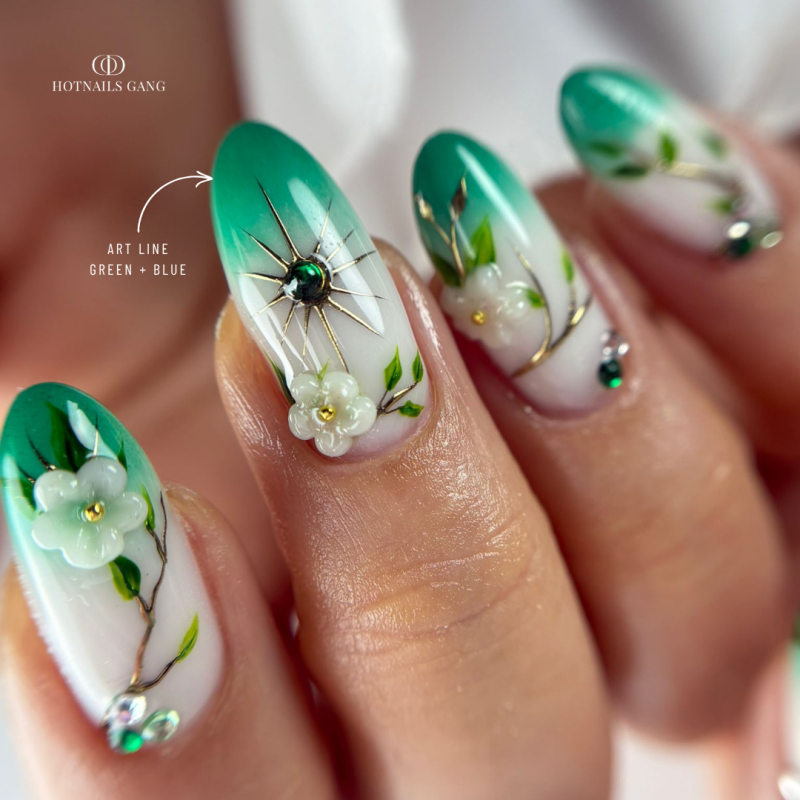 Pose d'ongles en amandes avec le gel paint Art Line Green et Blue