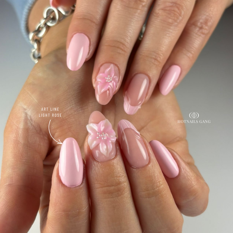 Pose d'ongles en amandes avec le gel paint Art Line Light Rose