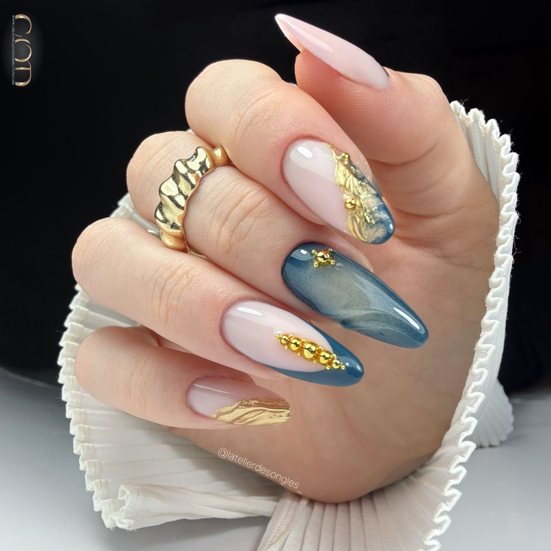 Pose amandes bleu pétrole et dorée