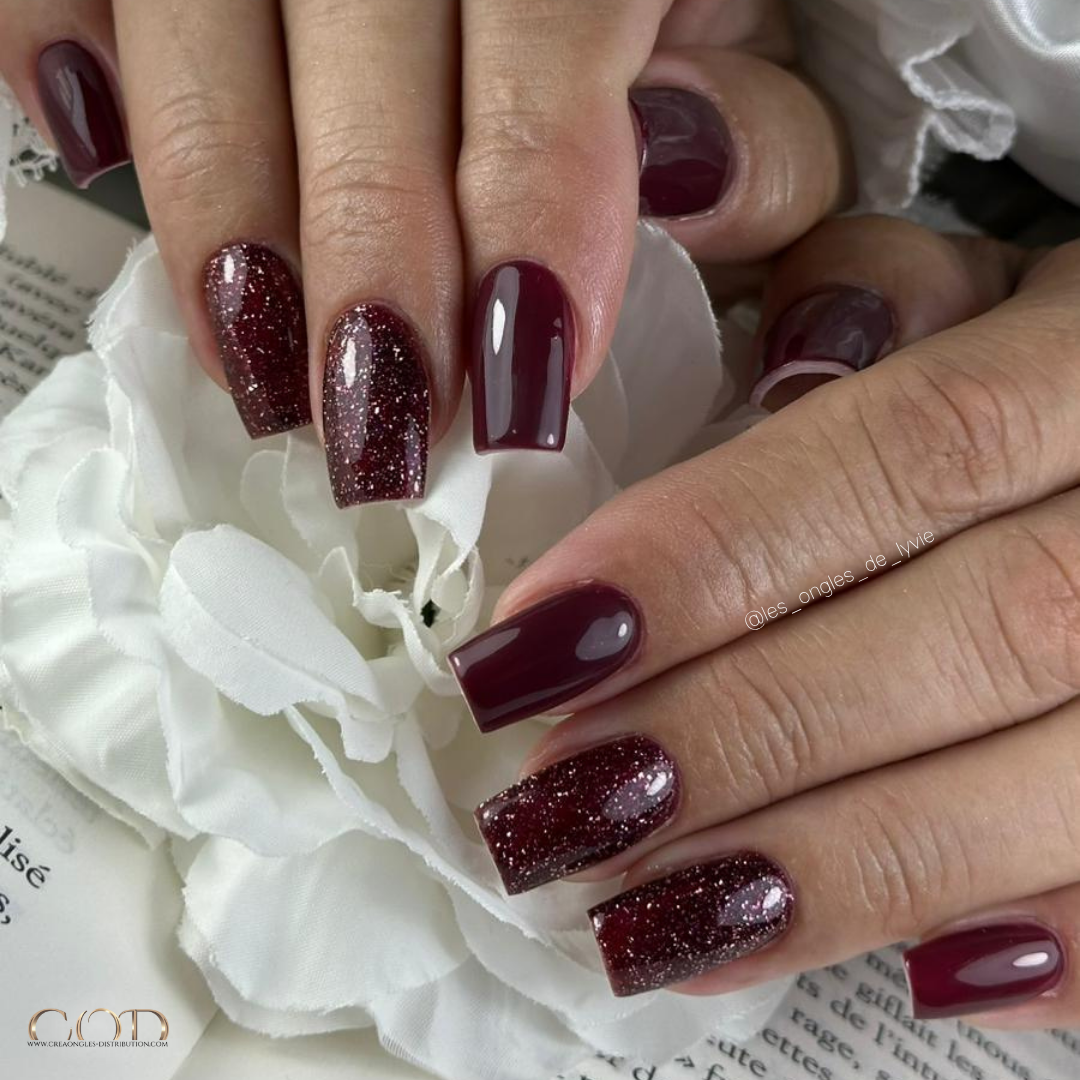 Pose carrée bordeaux et reflective