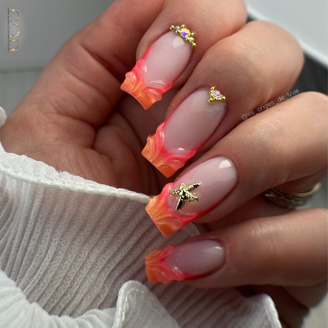 Pose d'ongles carrés longs avec french dégradé néon et 3D