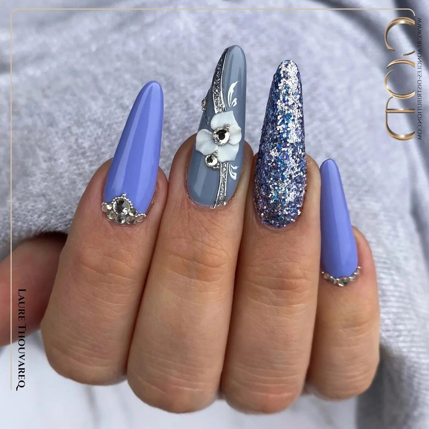 Plastiline online nail art